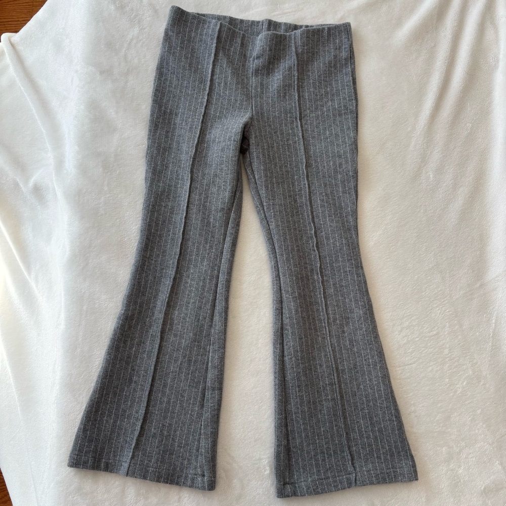 H&M Gray Pinstripe Knit Flare Pants girls size 6